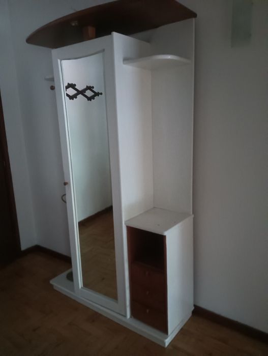 Móvel de entrada com espelho - 40€