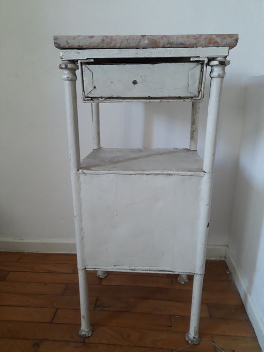 Movel em ferro anos 30/40