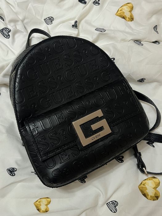 GUESS czarny plecak damski ORYGINAŁ monogram