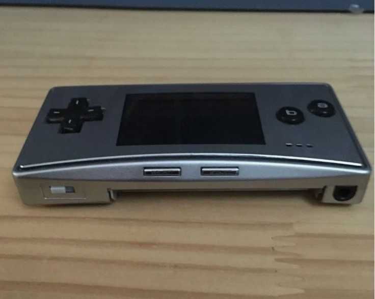 Gameboy Micro Silver