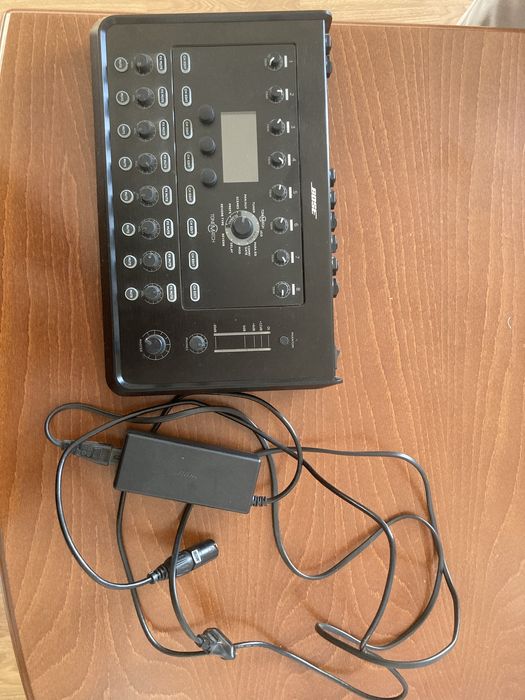 Mikser audio Bose T8S