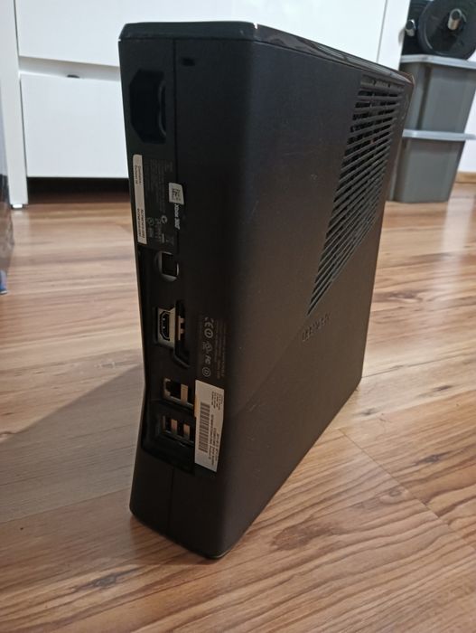 Xbox 360 konsola
