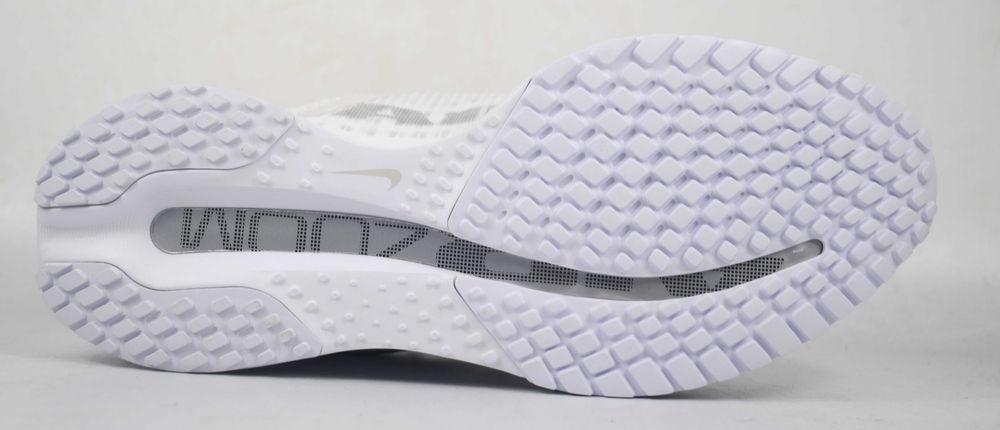 Buty do biegania Nike Pegasus Premium hq2593  roz. 38
