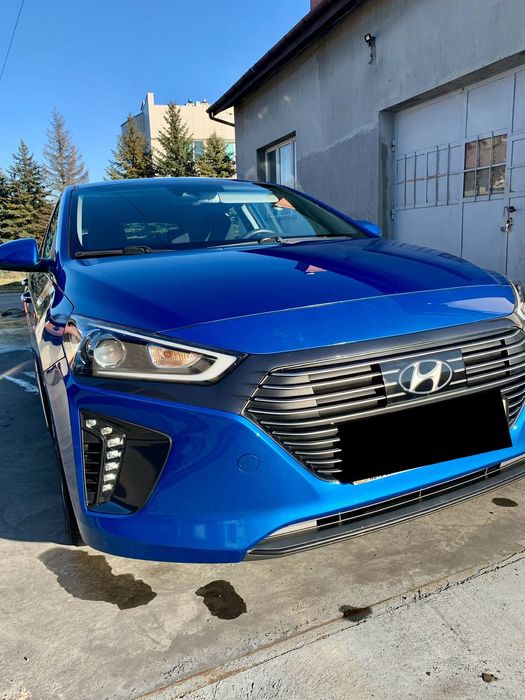 Hyundai IONIQ Blue drive, bezwypadkowy, mały przebieg, zamontowany hak
