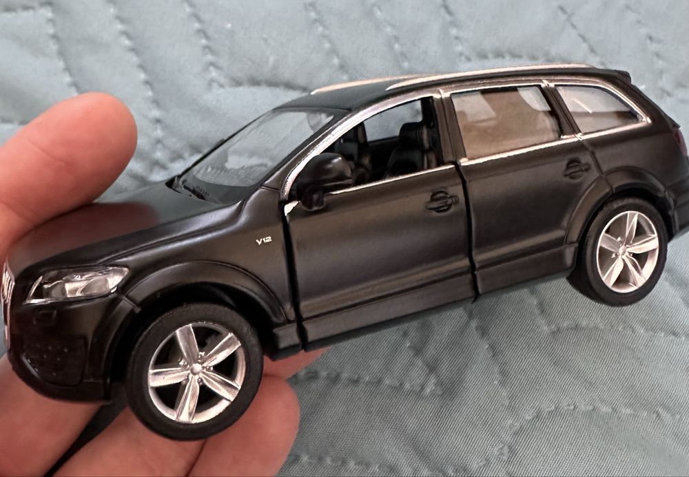 audi q7 - купити іграшки для дітей - Ціна на OLX.ua