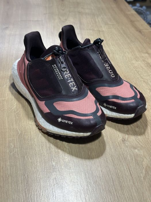 Кросівки Adidas Ultraboost 22 GORE-TEX Performance GX9131 39р
