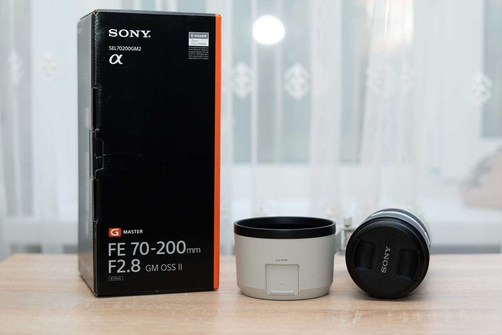 об'єктив Sony FE 70-200mm f/2.8 GM II