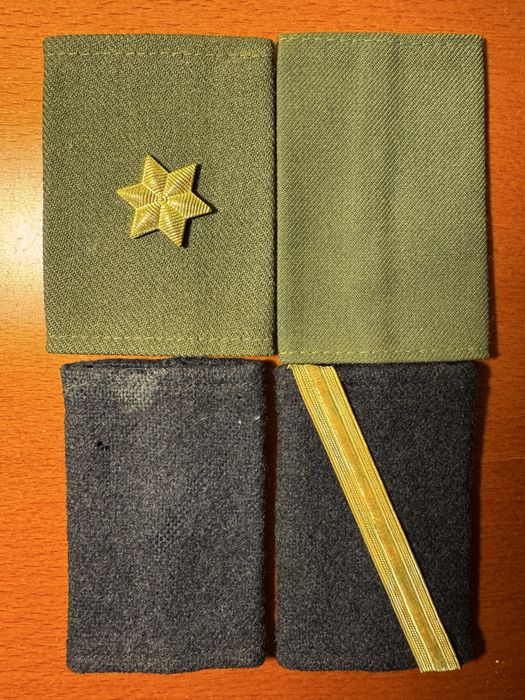 Fardamento militar do Exército diverso