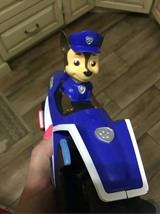 Щенячий патруль чейз гонщик мотоцикл на пульті