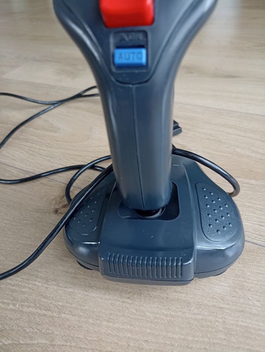 Joystick QuickShot Python mikrostyk