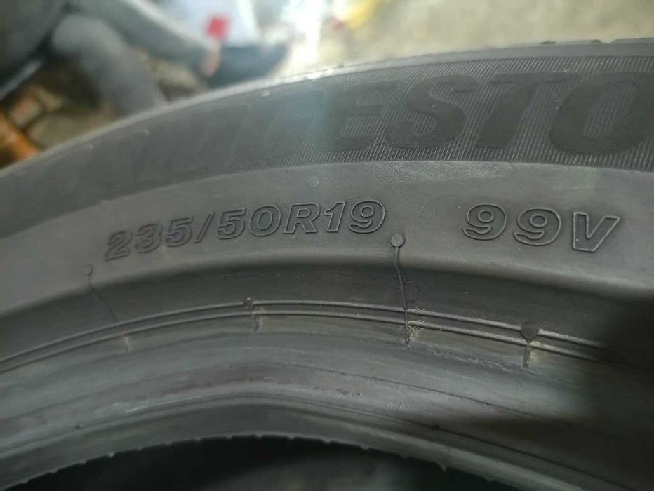 Шини Bridgestone 235/50R19. 2шт. Літо 2025р (0935)