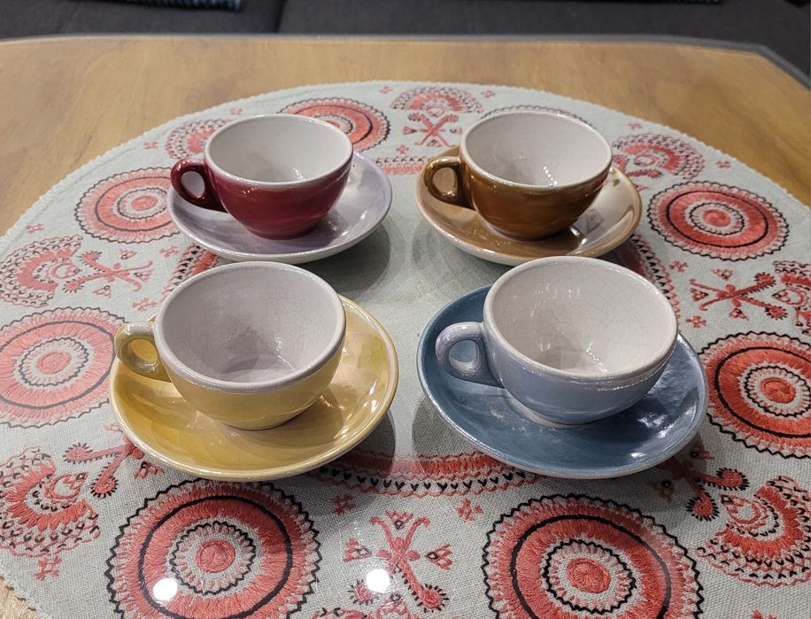 Zestaw czterech filiżanek do kawy espresso - vintage