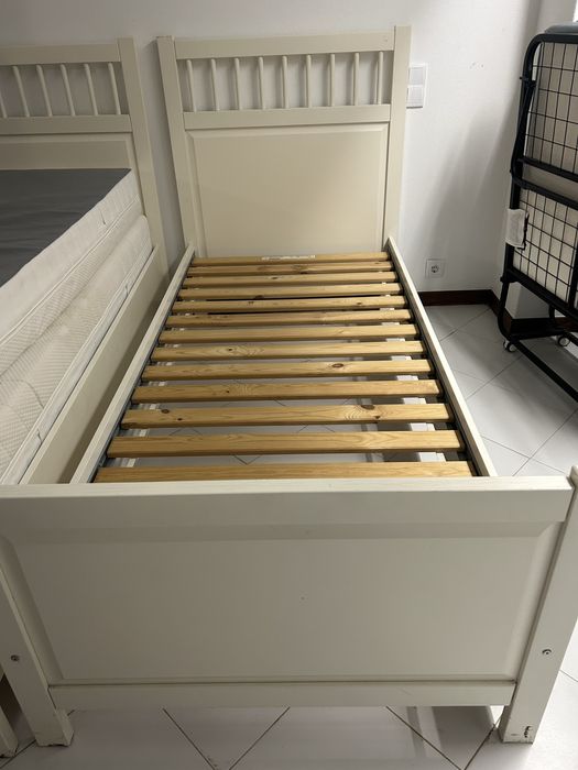 Cama branca solteiro ikea