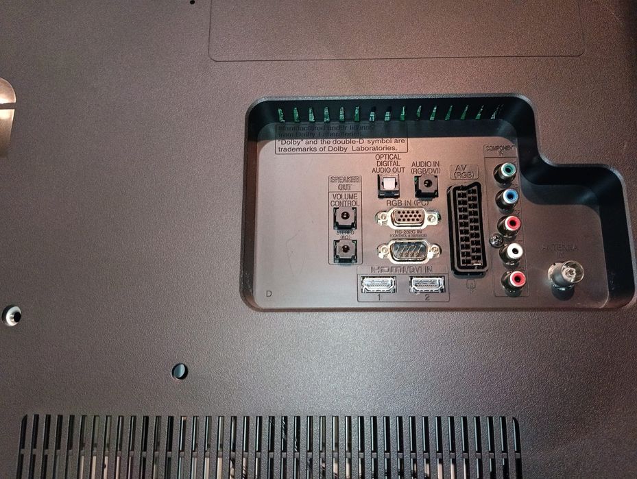 Продам телевізор LG 42LT640H в