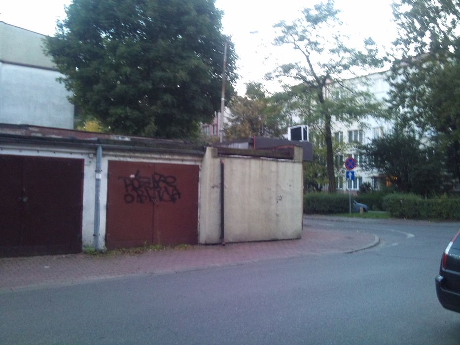 Garaż 16 m2 Brzozowa