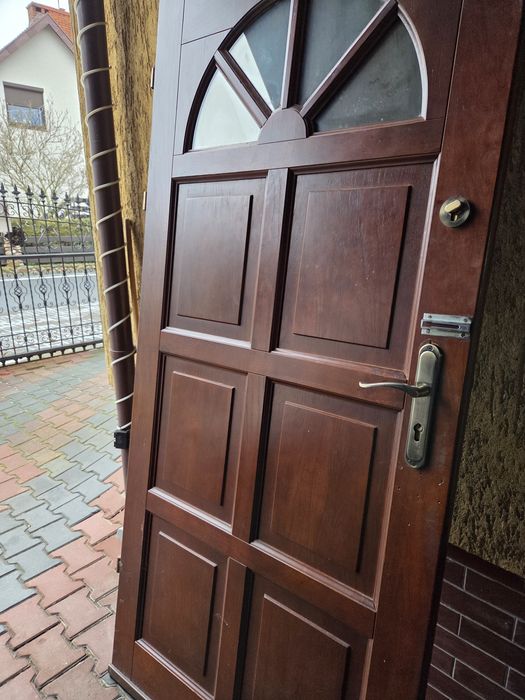 Oddam gratis, za darmo skrzydło drzwi.