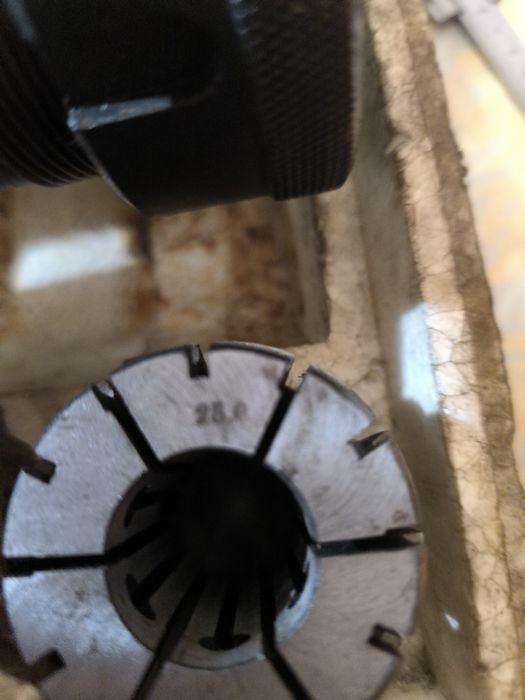 Цанговий патрон ІСО -?