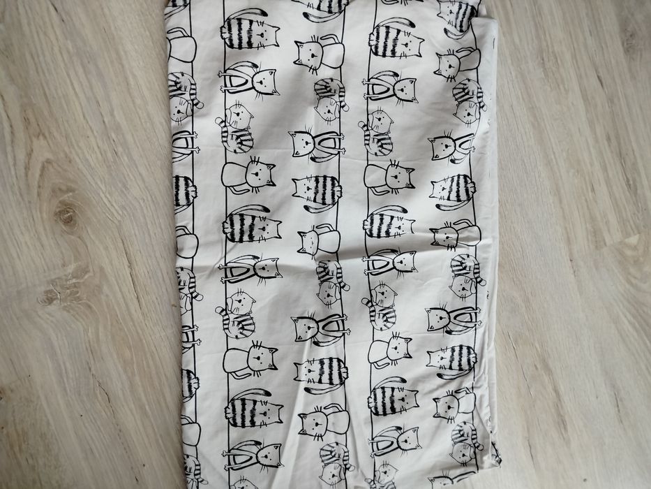 Cztery komplety poscieli 100/135