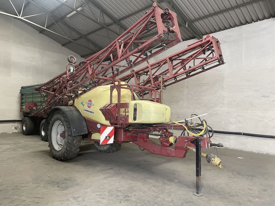 Hardi commander 4200