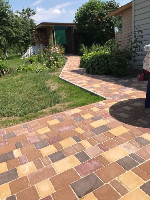 Тротуарна плитка ФЕМ Модерн дизайнерська. Борти, поребрики