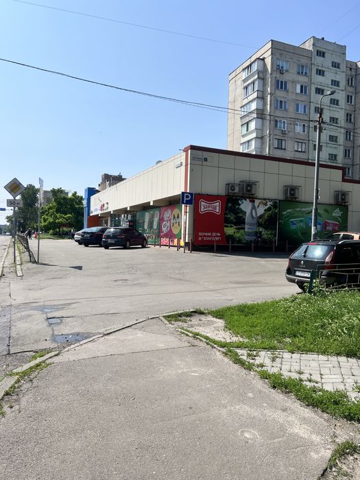 Оренда торгівельного приміщення, 56м2, вул. Автозаводська