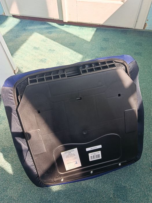 Кресло бустер детское для авто ISOFIX