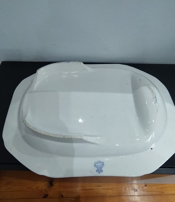 Grande travessa antiga.