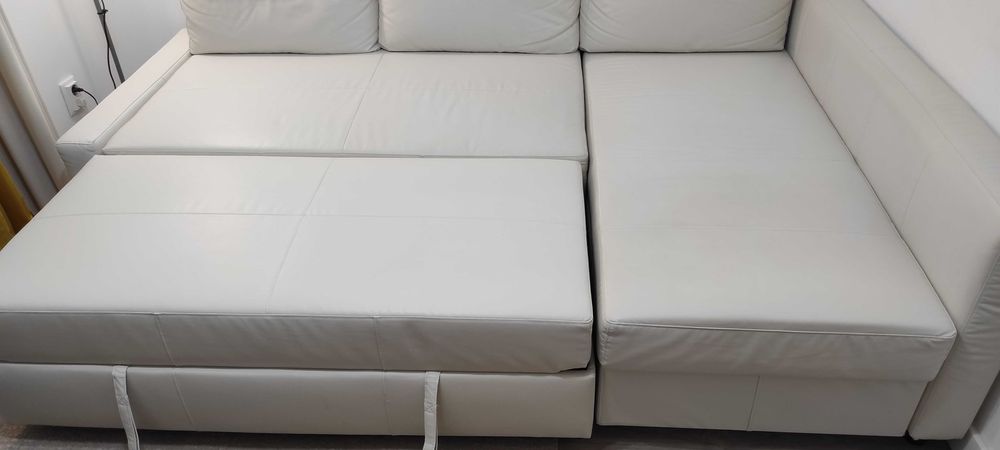 Sofá com chaise long