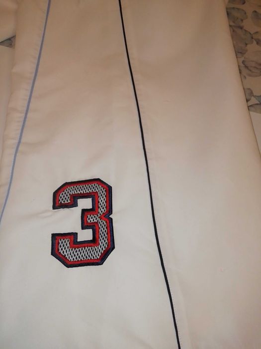 Spodnie białe szerokie nogawki