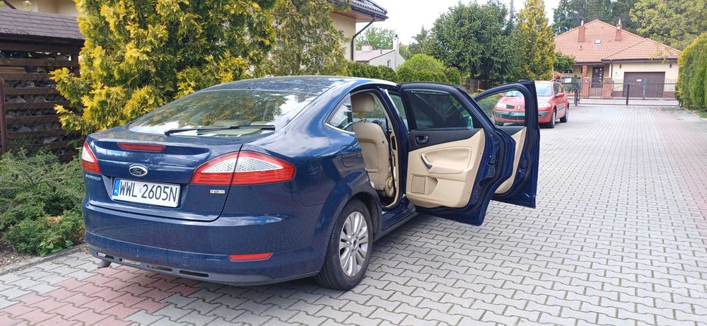Sprzedaż Ford Mondeo