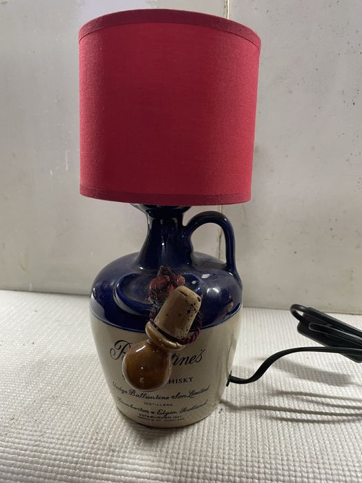 Candeeiros de garrafas