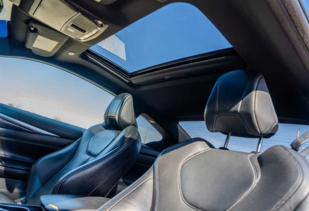 INFINITI Q60 Sport Coupe      2018