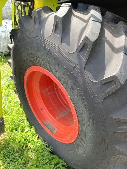 Зернозбиральний комбайн CLAAS LEXION 470