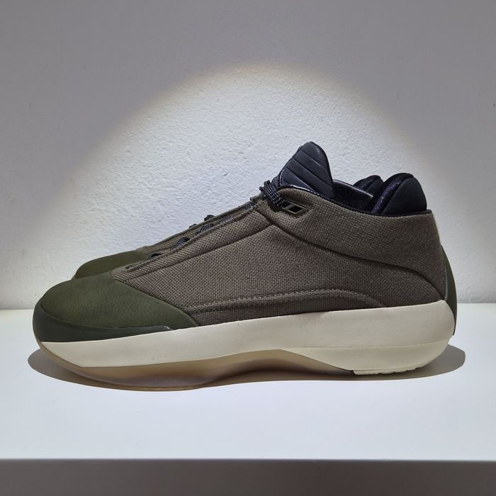 Кросівки Air Jordan 40 EDGE HQ2077 200. US9 EU42.5 27CM