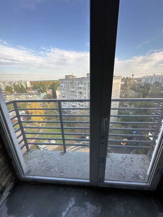 Продаж 2 кімнатної новобудови 68 метрів 8 поверх заселений будинок Київська 14-А