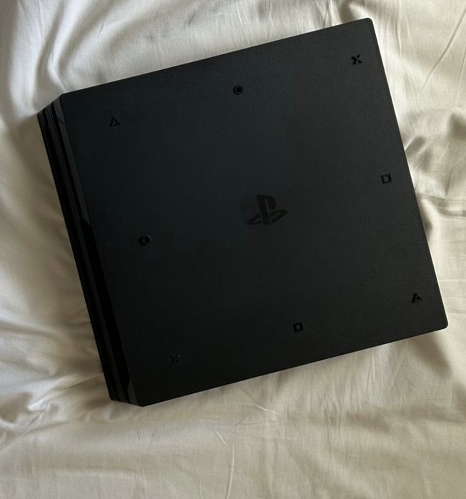 PlayStation 4 Pro Modelo 4K)+ Comando Original Branco + Cabo Alimentação