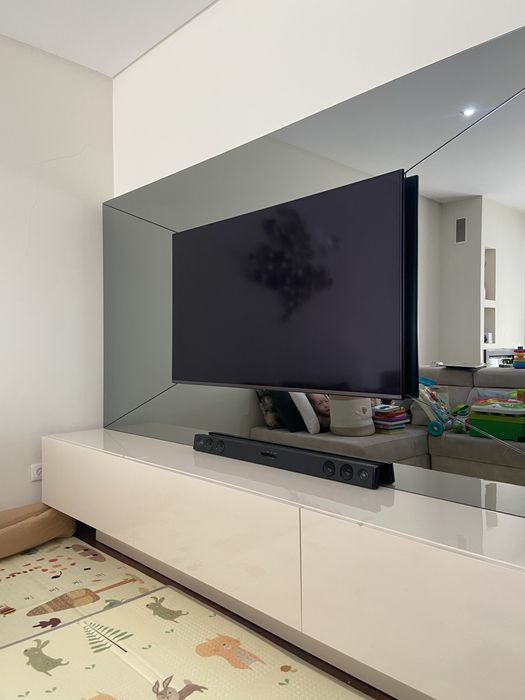 Movel tv lacado grandes dimensões 275cm.