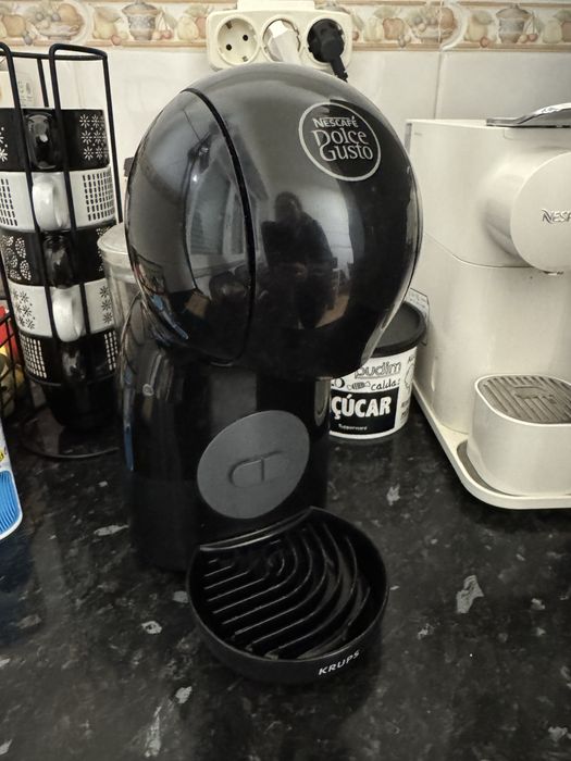 Maquina de cafe dolce gusto