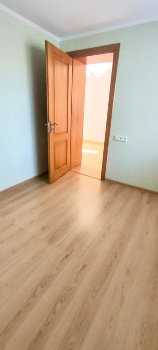 Купуйте будинок поблизу ТЦ Чайка