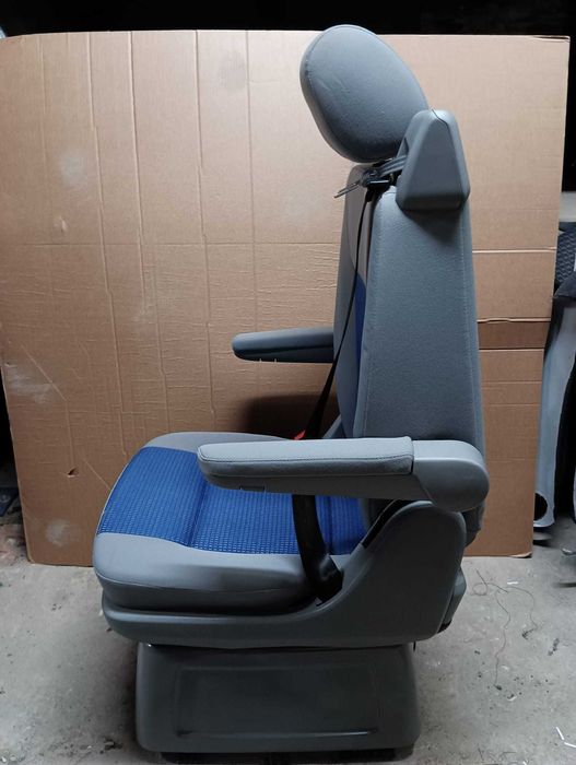 Fotel california VW T5 obrotowy