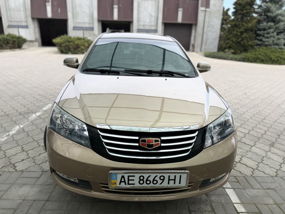 Geely Emgrand EC7 2013 год 1.8 ( 123.000 пробега ) не крашен