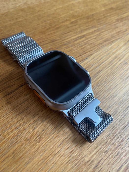 Apple Watch Ultra (1. generacji) 49mm – Titanium