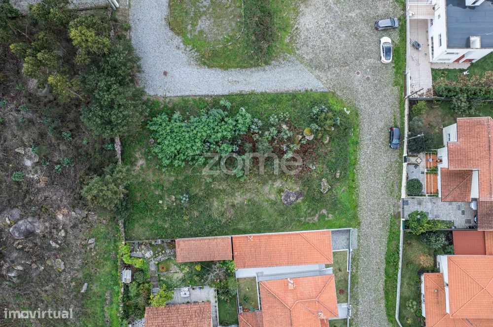 Terreno para construção de moradia individual - Barroselas
