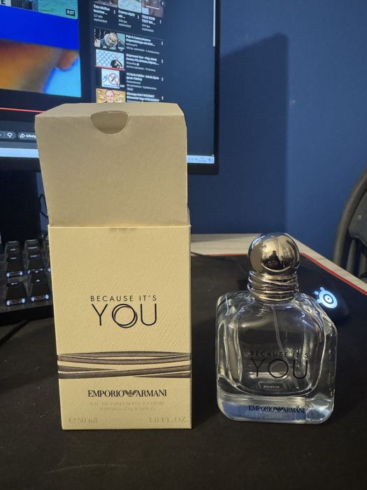 Pusty flakon + opakowanie Armani Because Its YOU 50ml