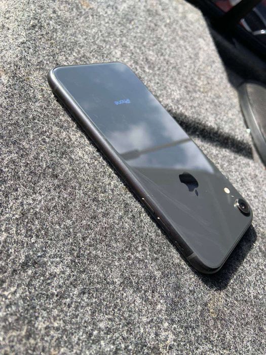 Продам айфон Xr 64