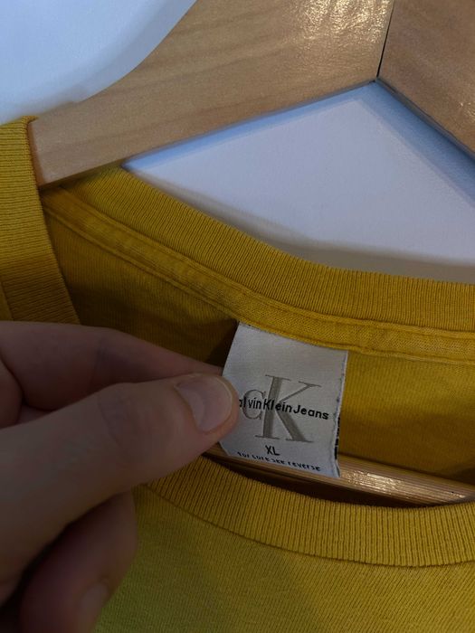 Koszulka Calvin Klein żółta z dużym nadrukiem xl