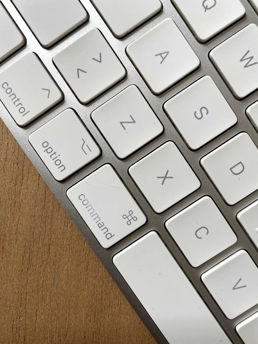 iMac Retina 4K 21,5", Intel Core i7, 32GB, SSD 500 GB, 2019