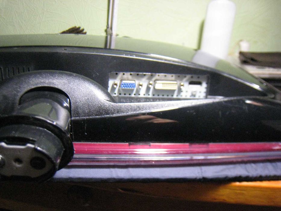 Монитор  Flatron   W2251VP-PF