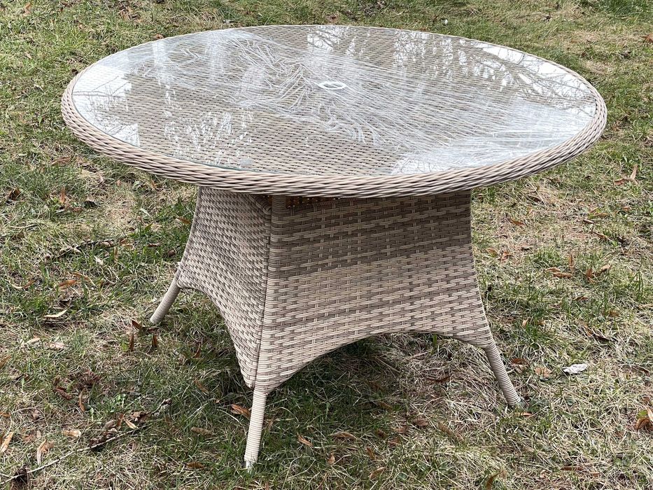 Stół ogrodowy GoodHome Hamilton 121x72cm Technorattan Szkło Taras