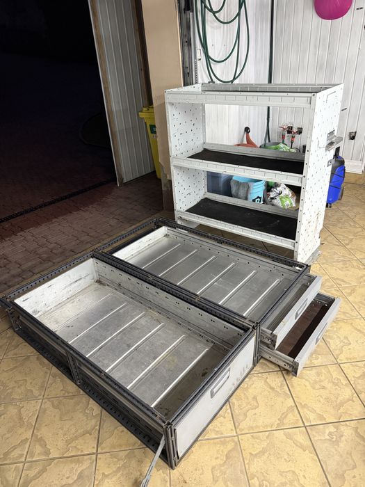 Zabudowa serwisowa bus van mobilny warsztat regał ModułSystem Komplet